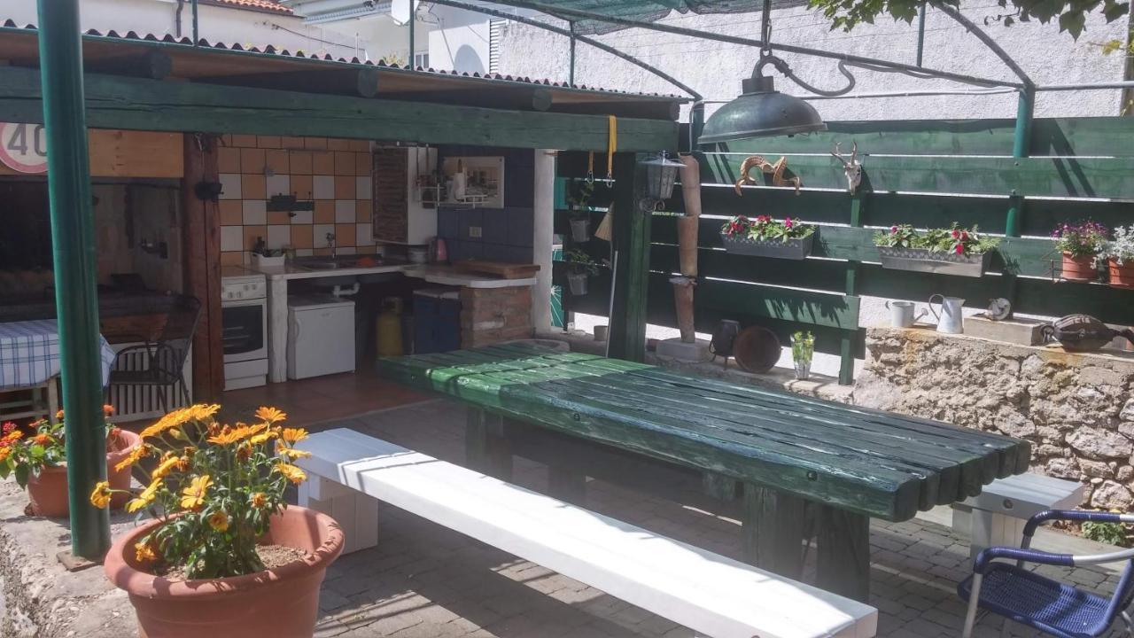 Pape Punat Ξενοδοχείο Εξωτερικό φωτογραφία