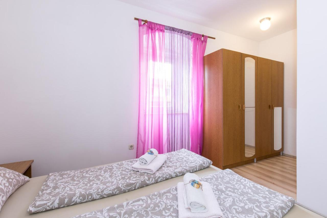 Pape Punat Ξενοδοχείο Εξωτερικό φωτογραφία